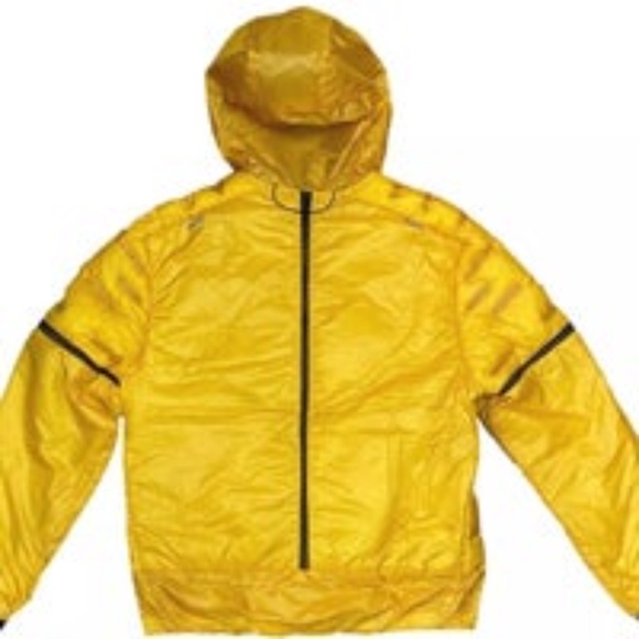 Nike Aeroloft Running Jacket CU7792-743 (Yellow) - Picture 2 of 4